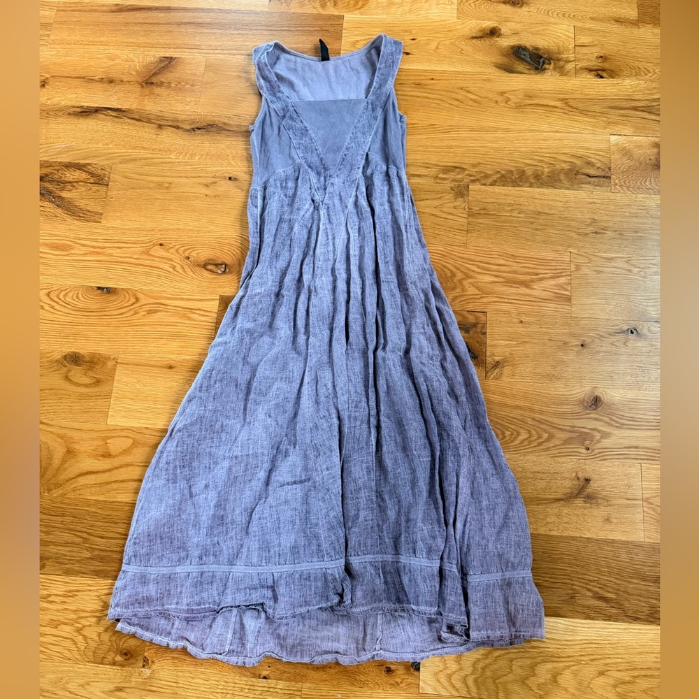 Purple inizio Dress!  Linen size S 💜